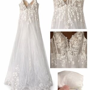 Elegant White Lace Wedding Gown